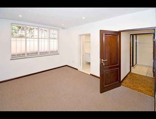 3 BEDROOM APARTMENT FOR SALE IN BIRDHAVEN